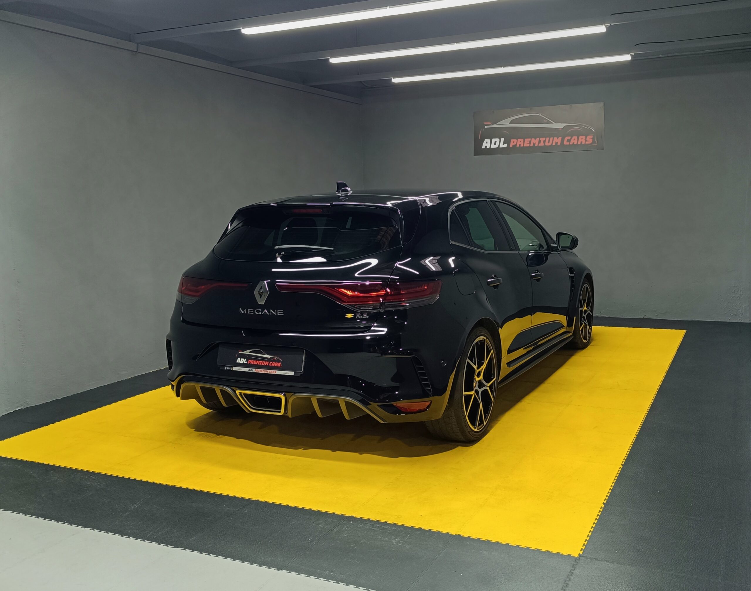 RENAULT MEGANE R.S TROPHY 1.8 300CV