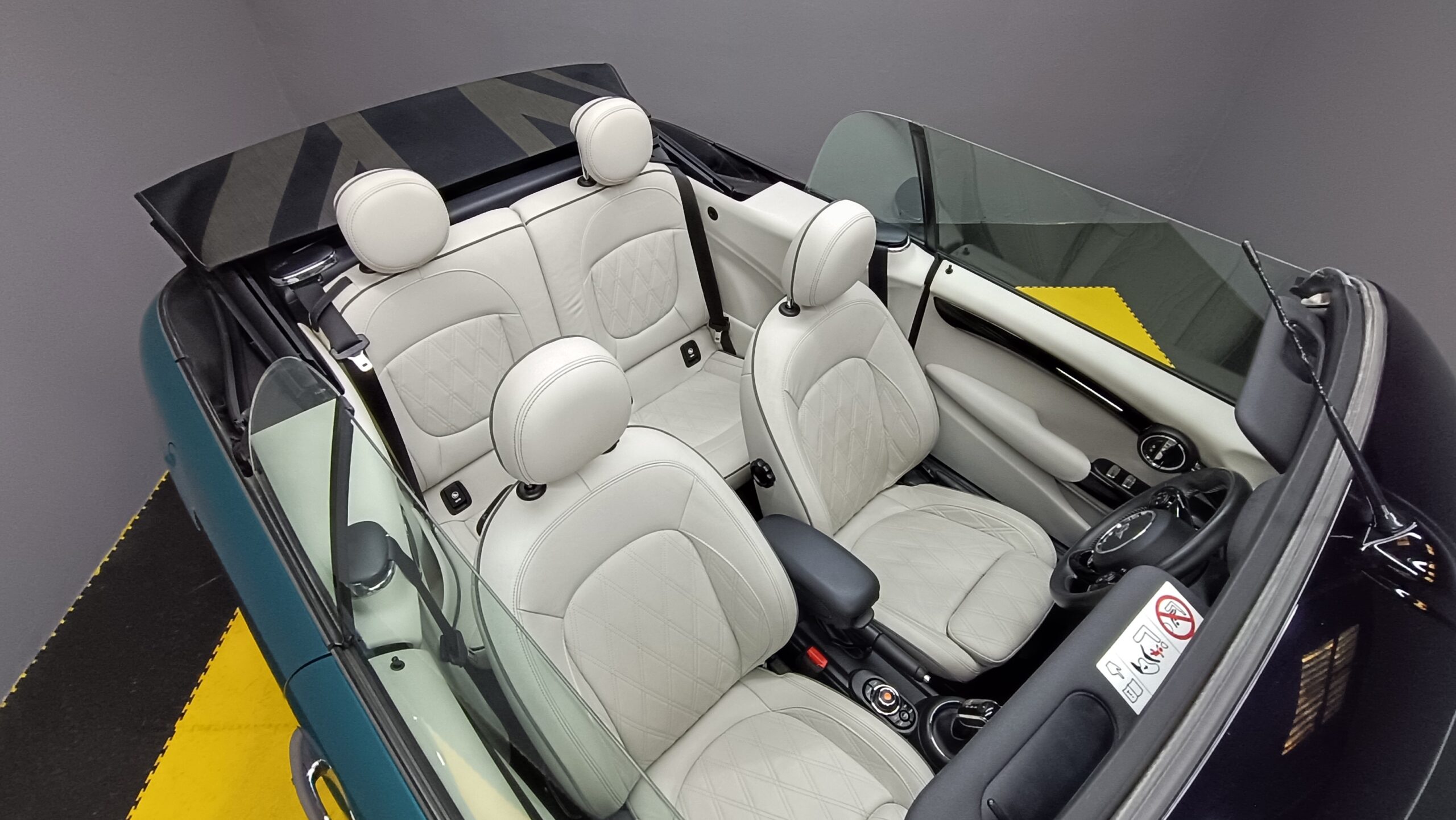 MINI CABRIO COOPER 1.5 136CV