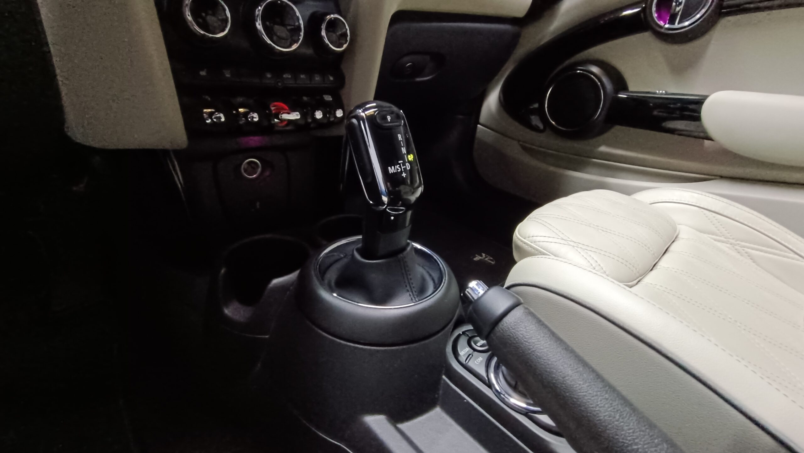 MINI CABRIO COOPER 1.5 136CV