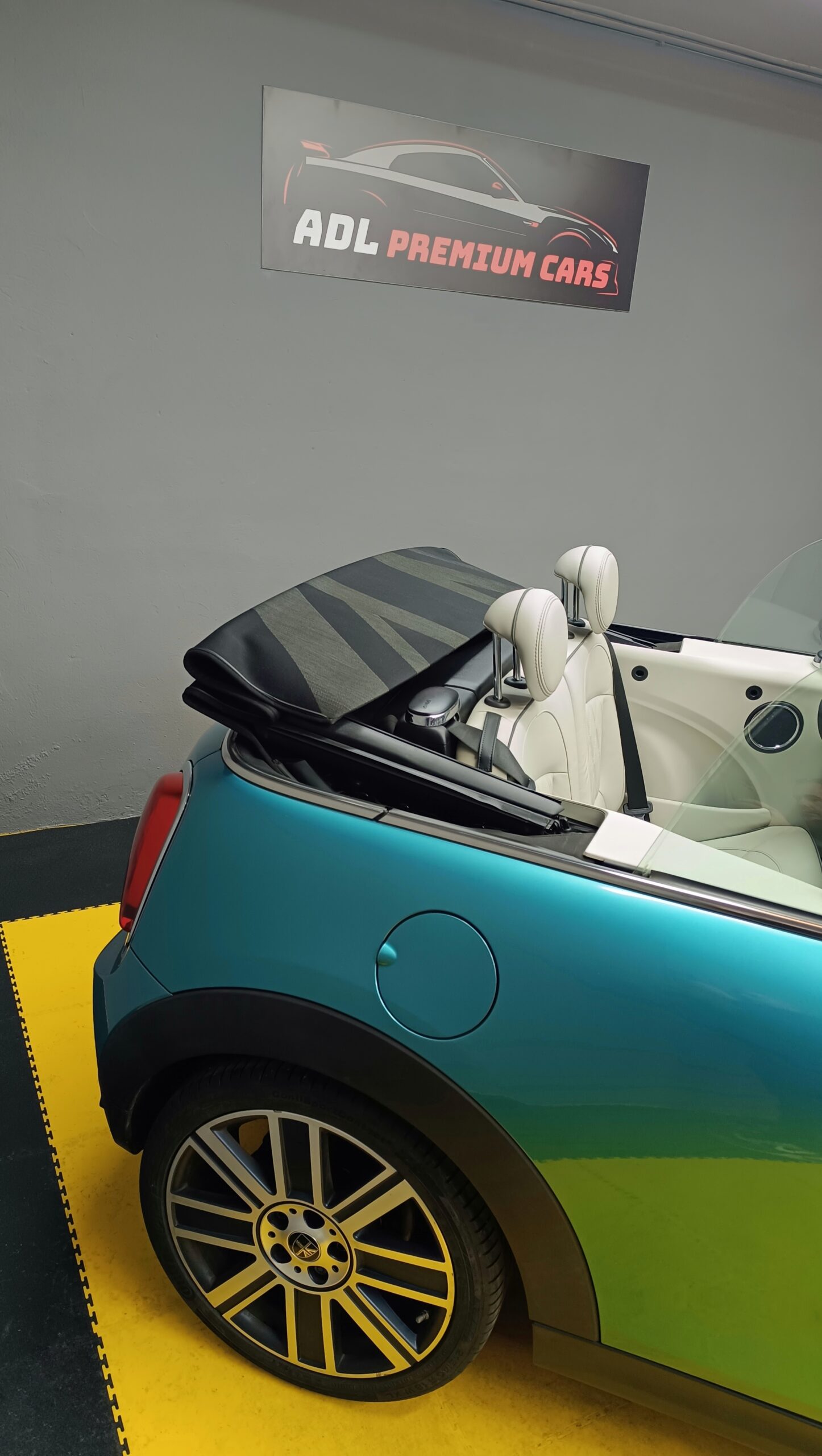 MINI CABRIO COOPER 1.5 136CV