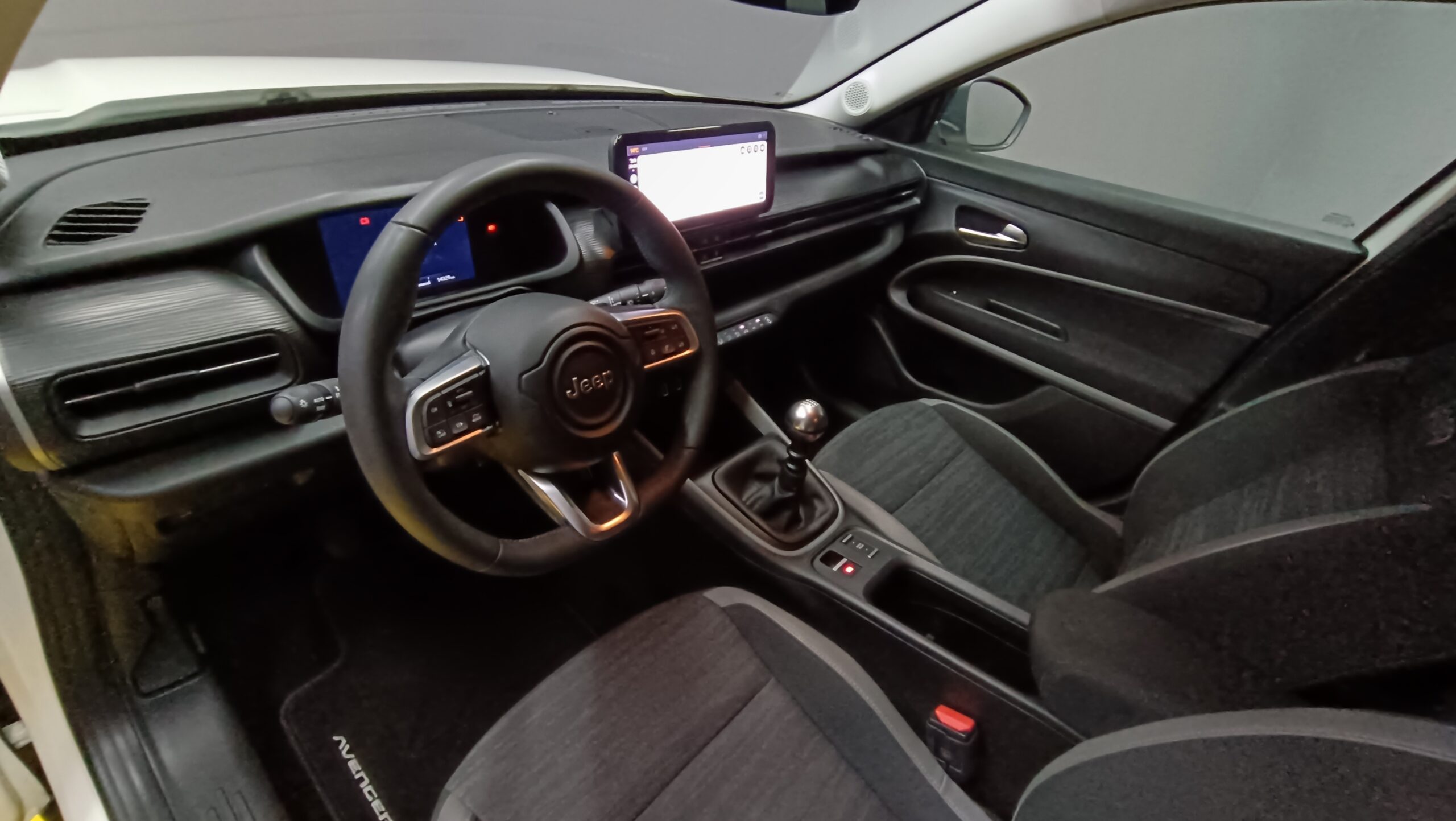 JEEP AVENGER LONGITUDE  1.2 100CV