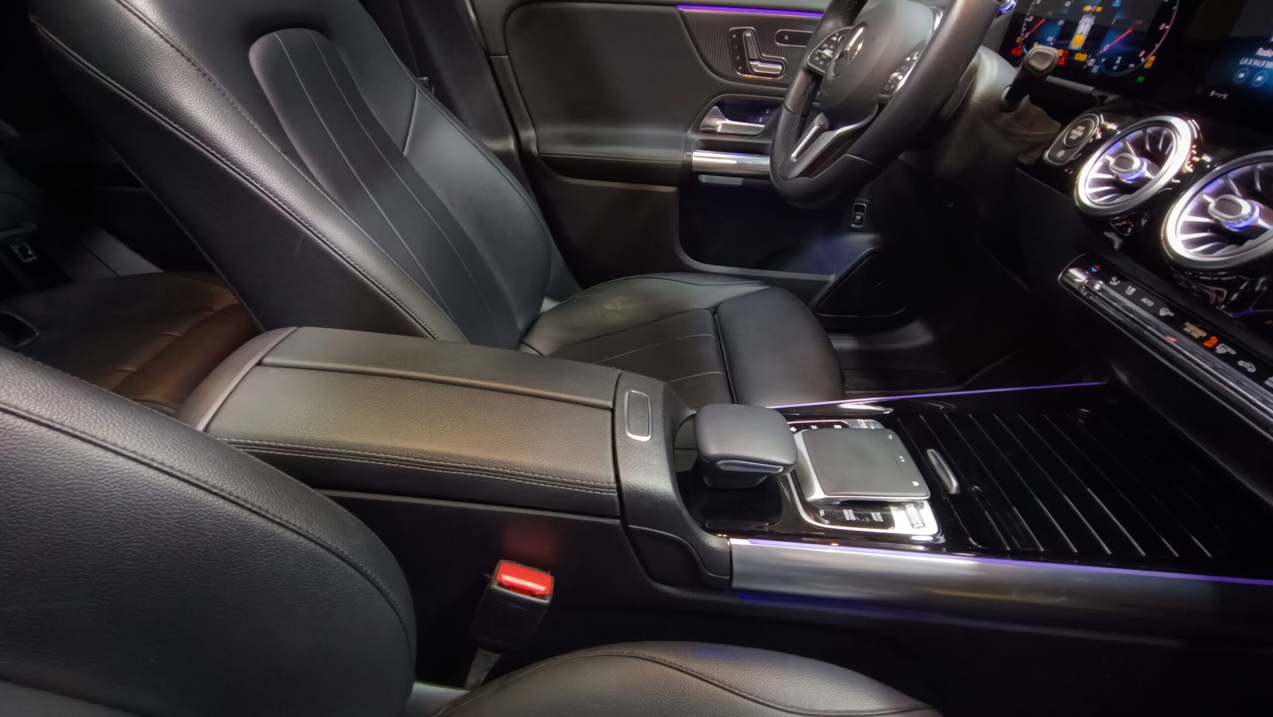 MERCEDES B200d 150CV