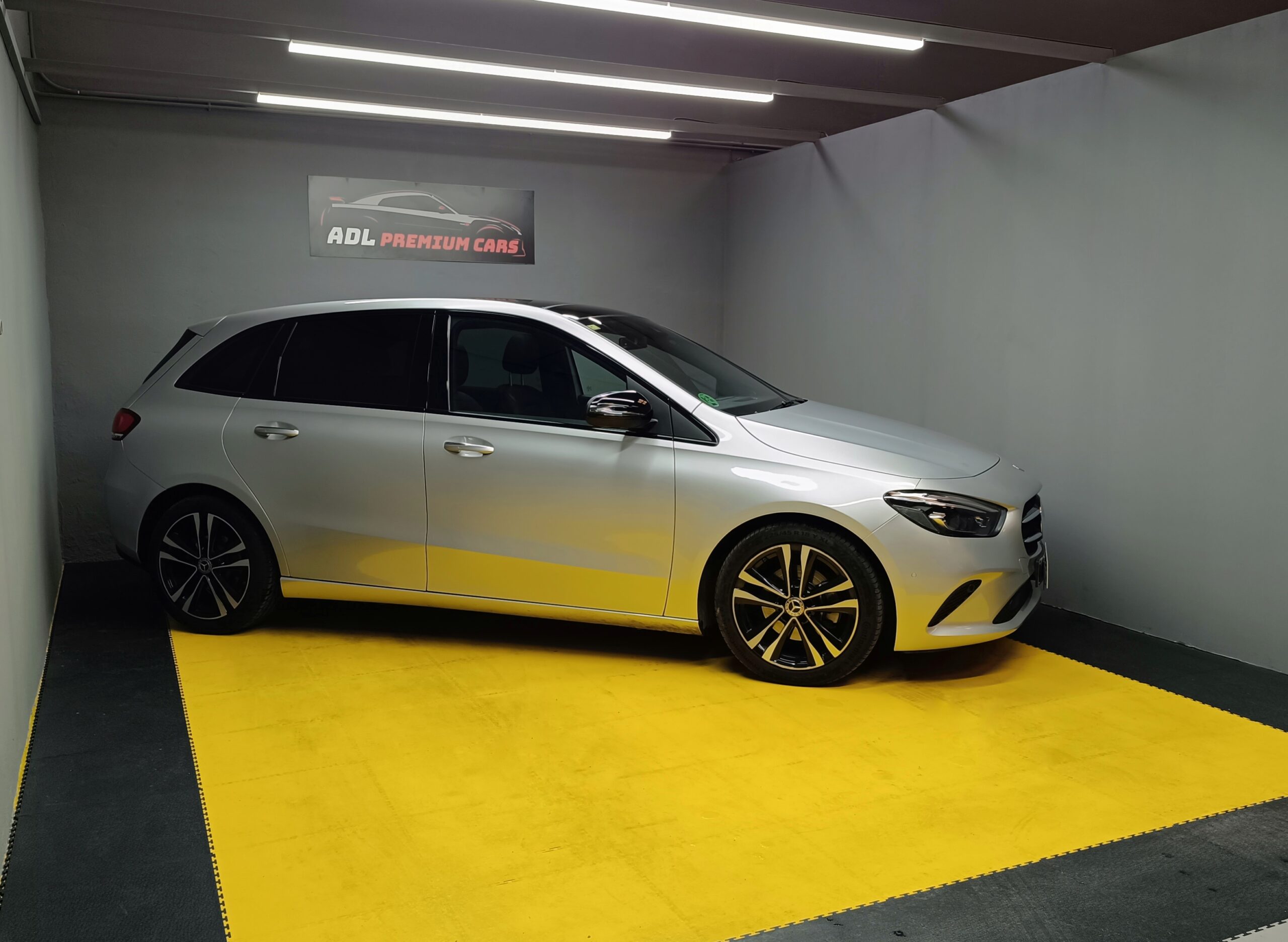 MERCEDES B200d 150CV