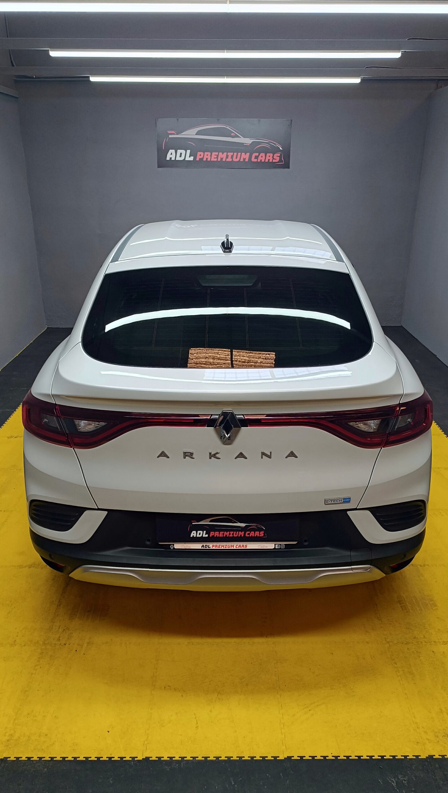 RENAULT ARKANA 1.6 HIBRID E-TECH ZEN 145CV