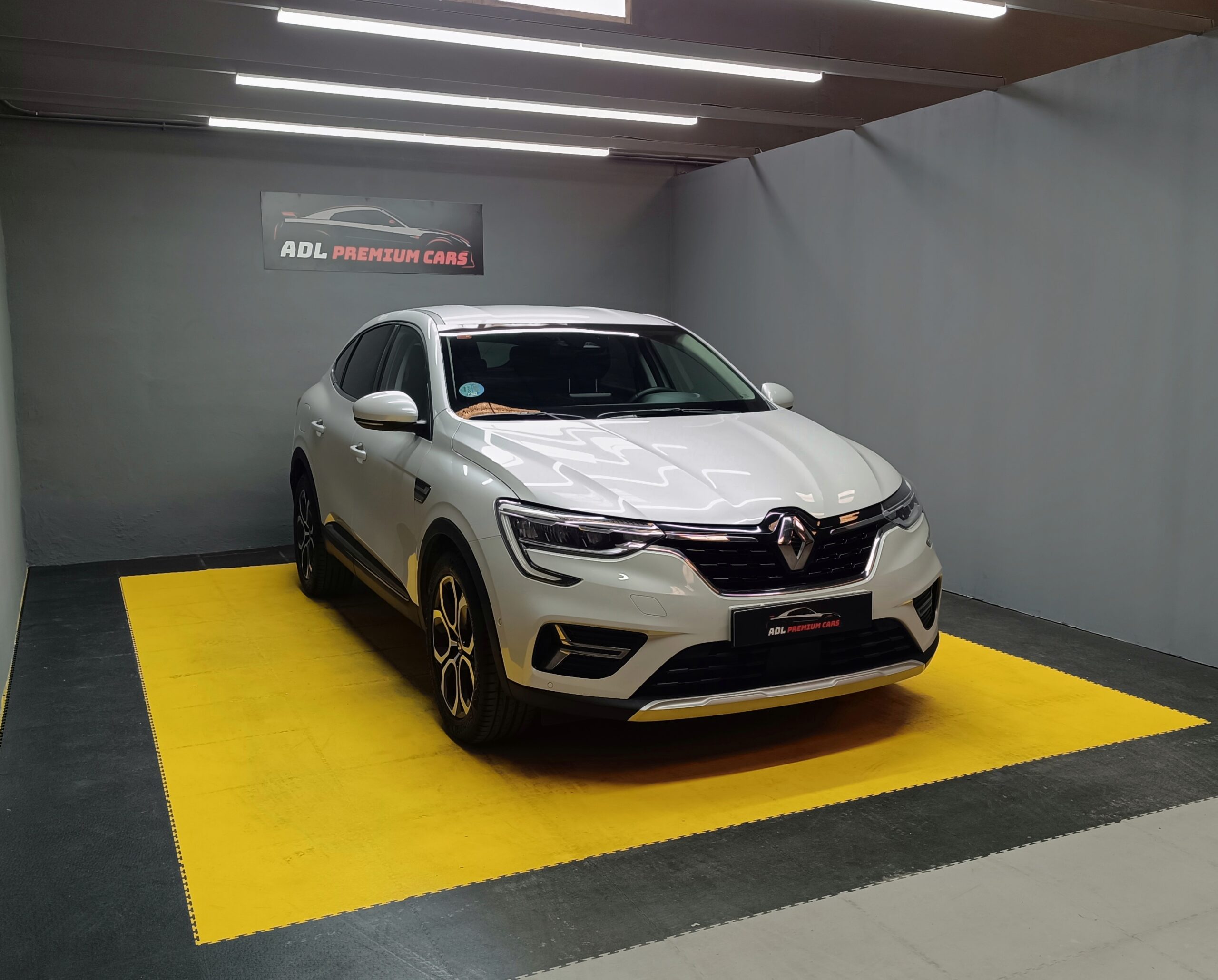 RENAULT ARKANA 1.6 HIBRID E-TECH ZEN 145CV