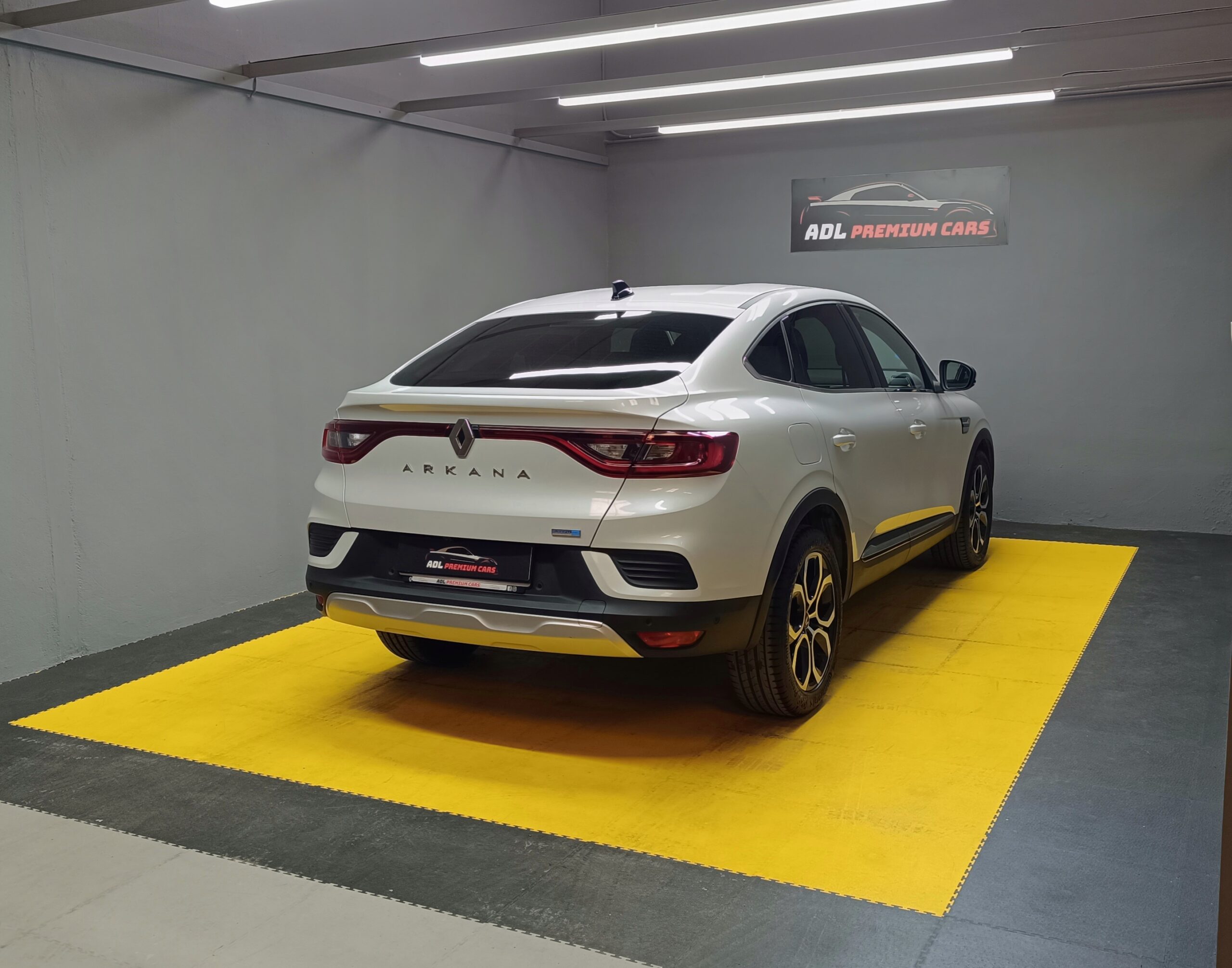 RENAULT ARKANA 1.6 HIBRID E-TECH ZEN 145CV