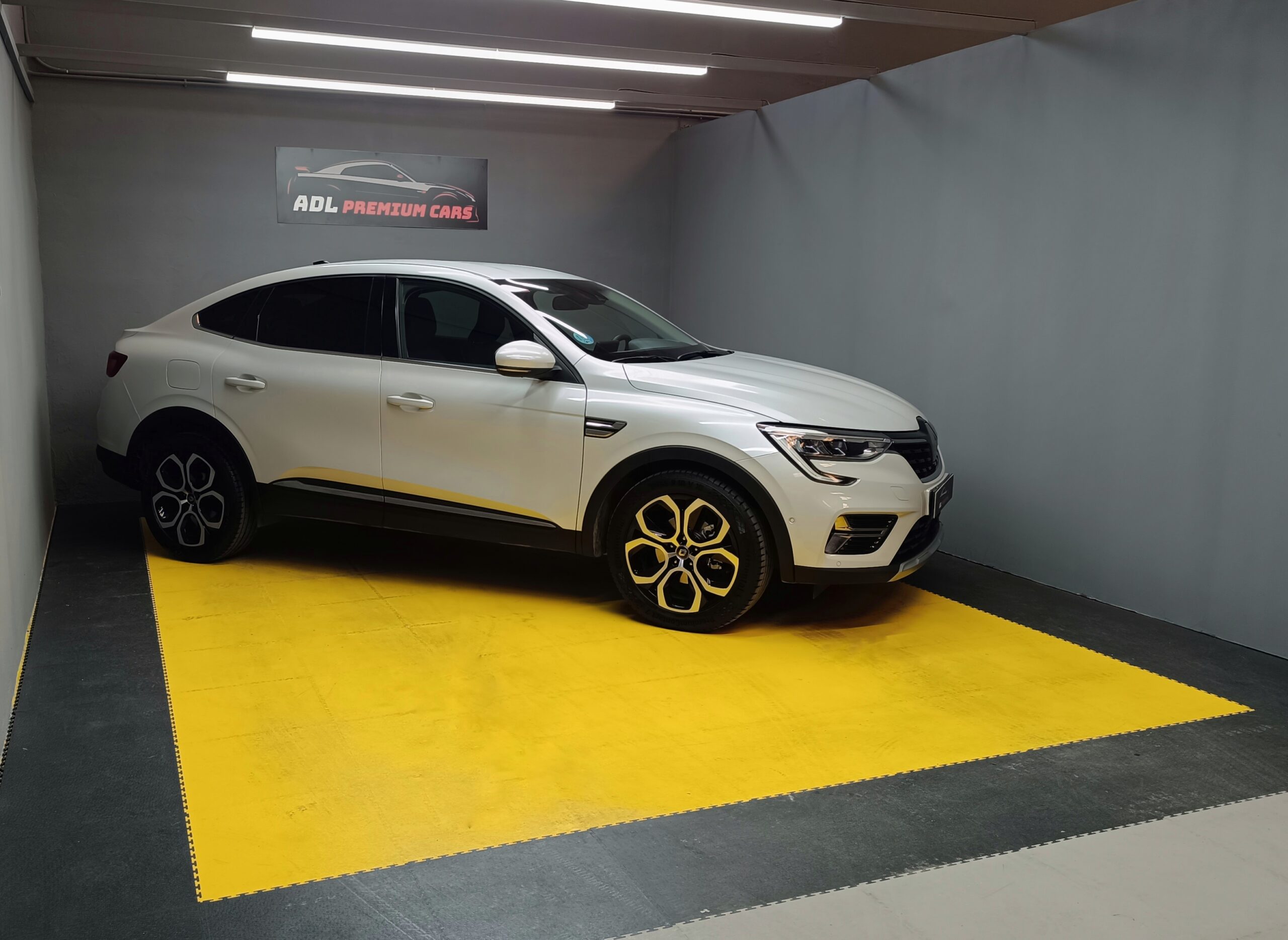 RENAULT ARKANA 1.6 HIBRID E-TECH ZEN 145CV
