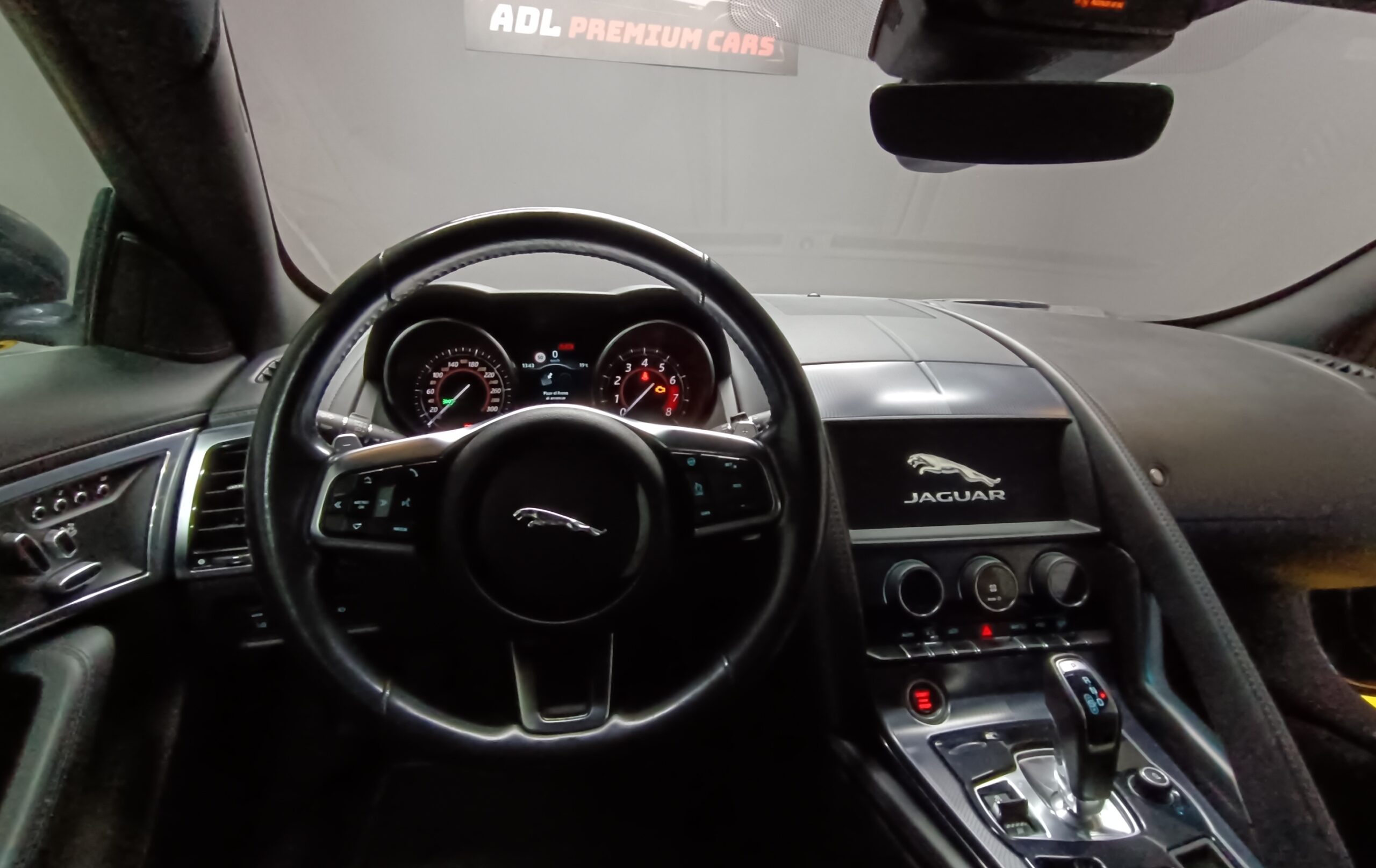 JAGUAR F-TYPE  2.0 300CV