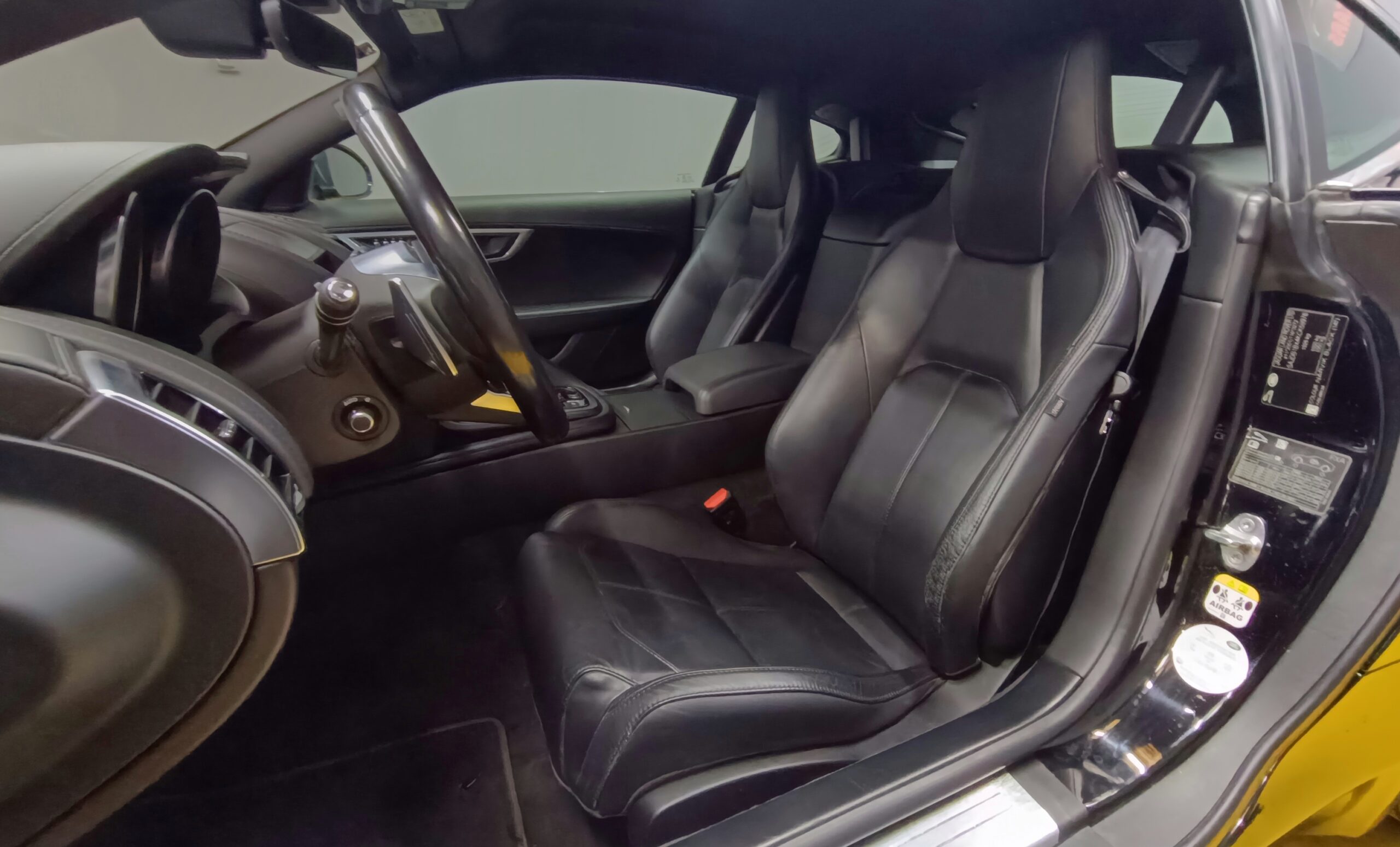 JAGUAR F-TYPE  2.0 300CV