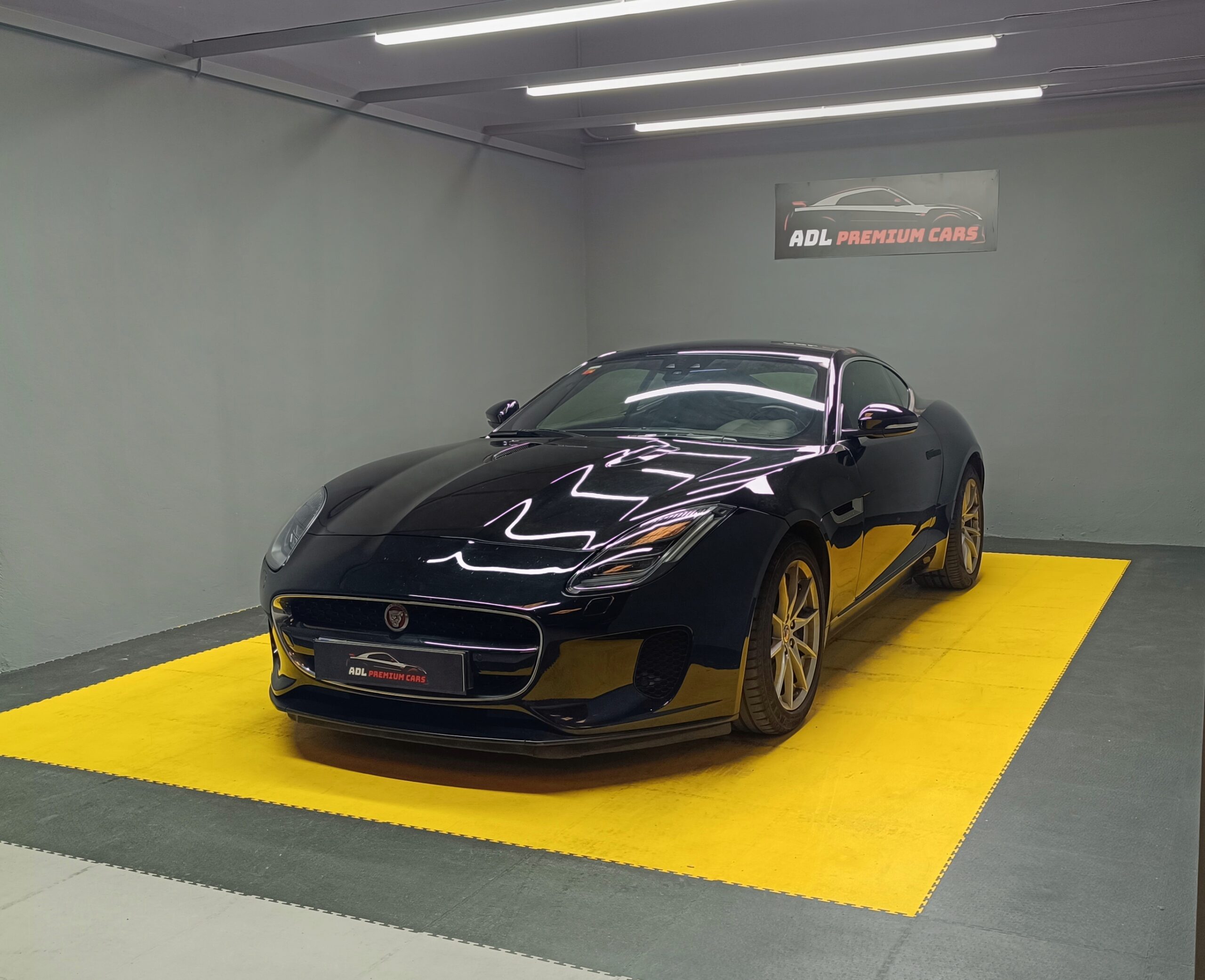 JAGUAR F-TYPE  2.0 300CV