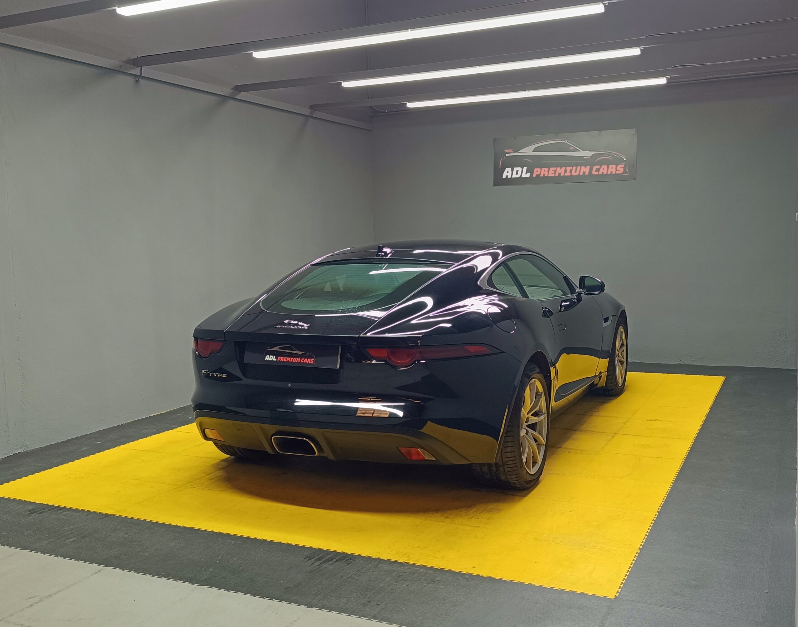 JAGUAR F-TYPE  2.0 300CV
