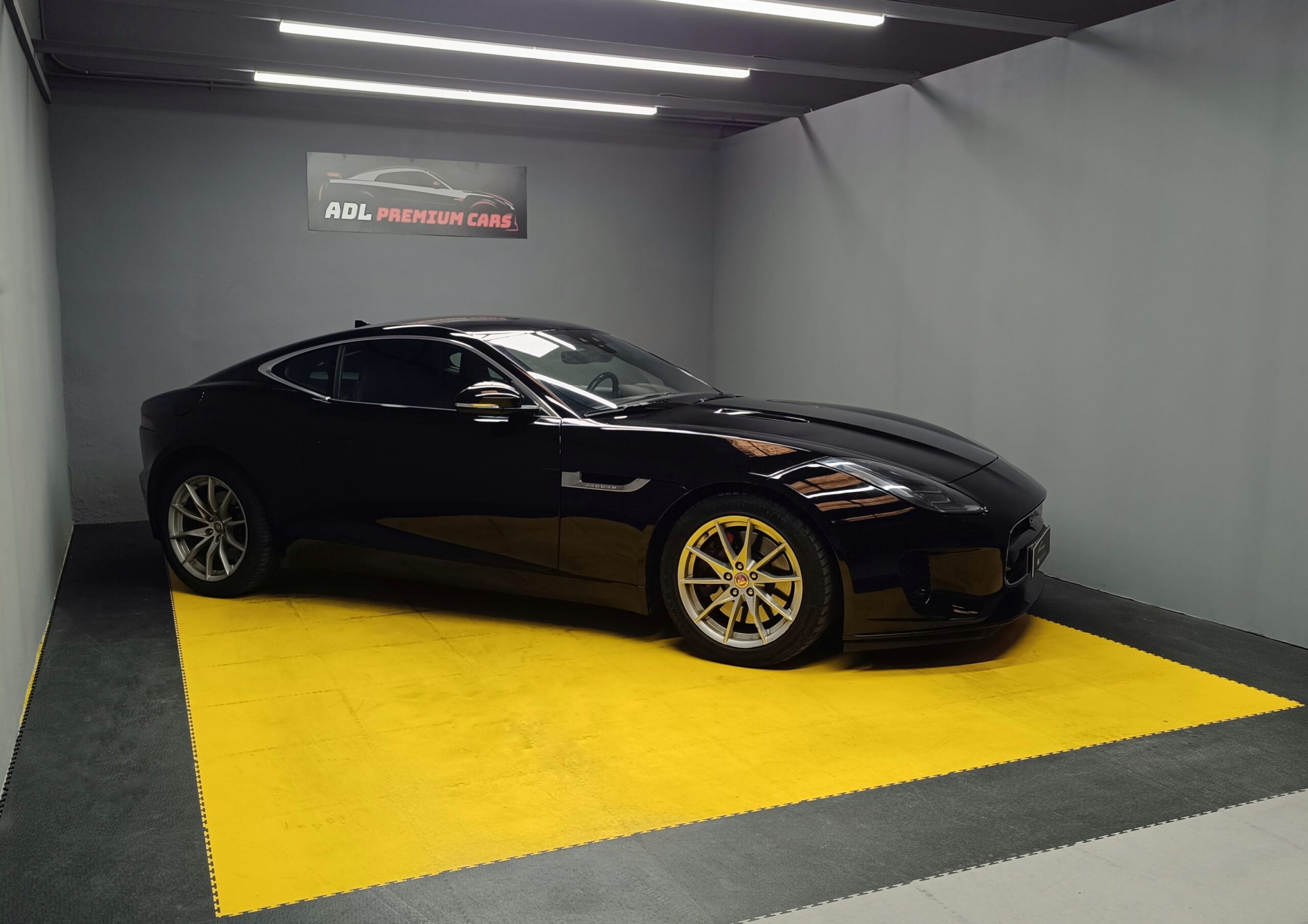 JAGUAR F-TYPE  2.0 300CV