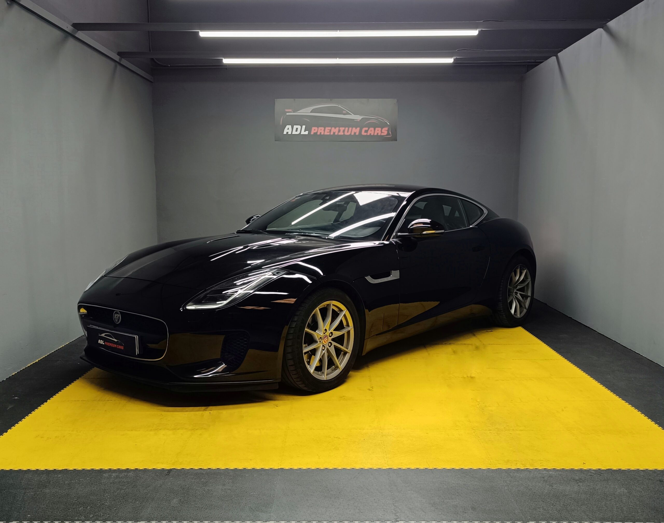 JAGUAR F-TYPE  2.0 300CV