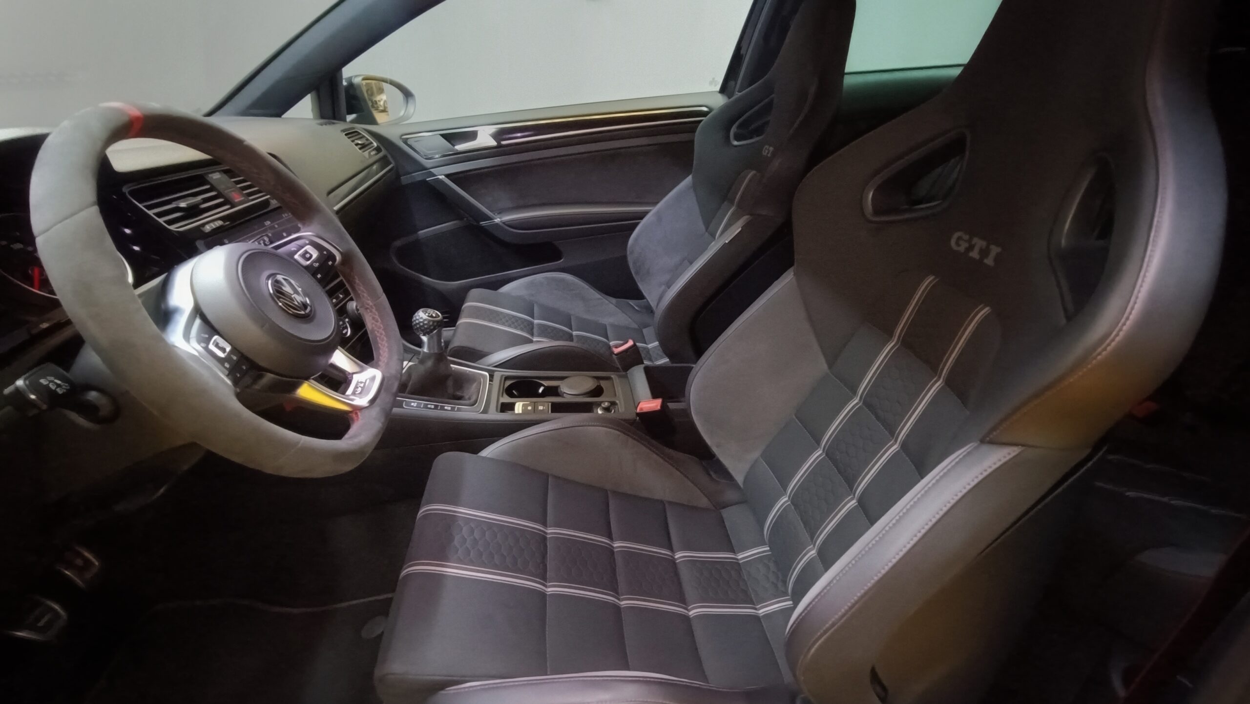 VW GOLF GTI CLUBSPORT 2.0 265CV