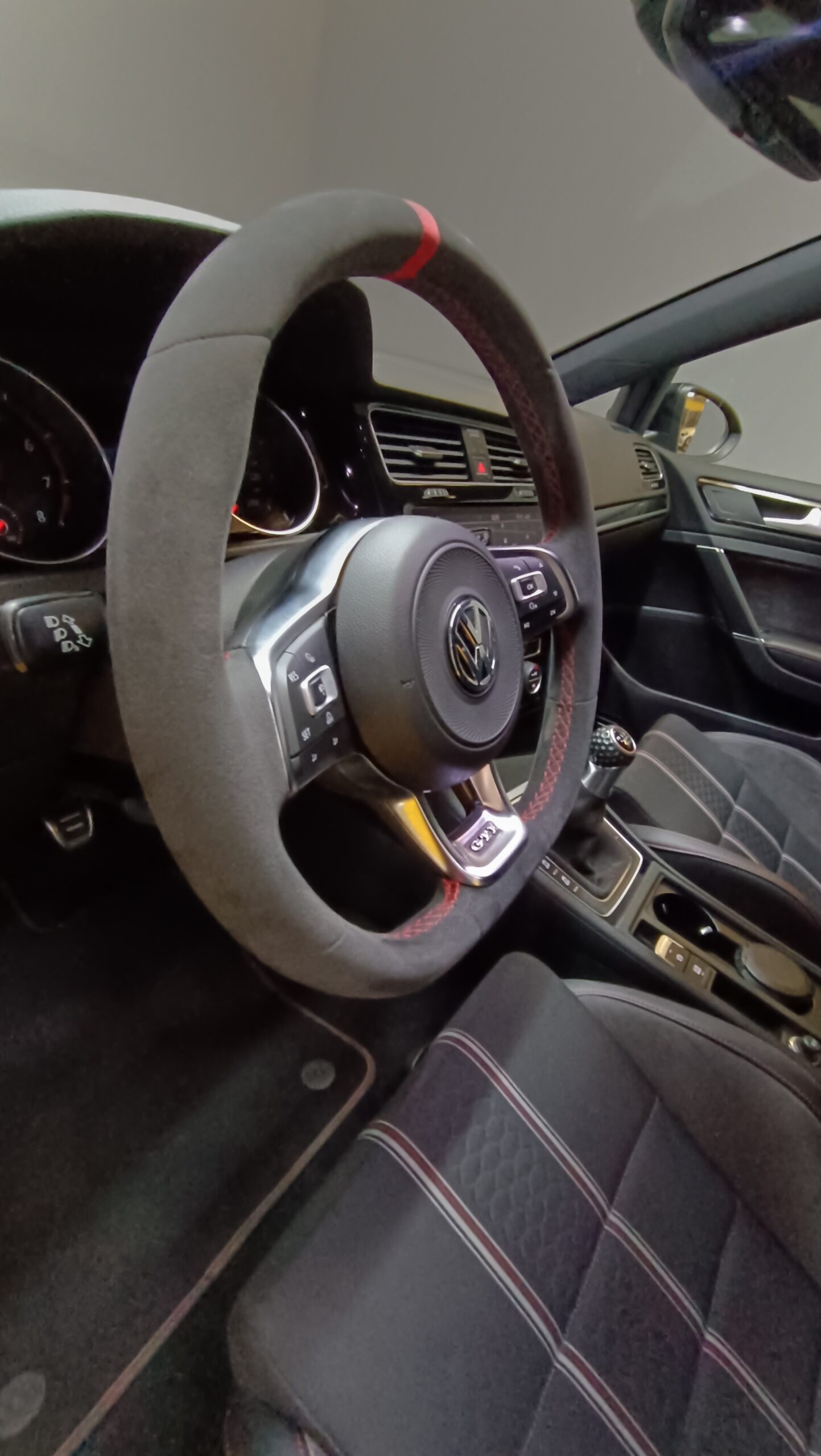 VW GOLF GTI CLUBSPORT 2.0 265CV