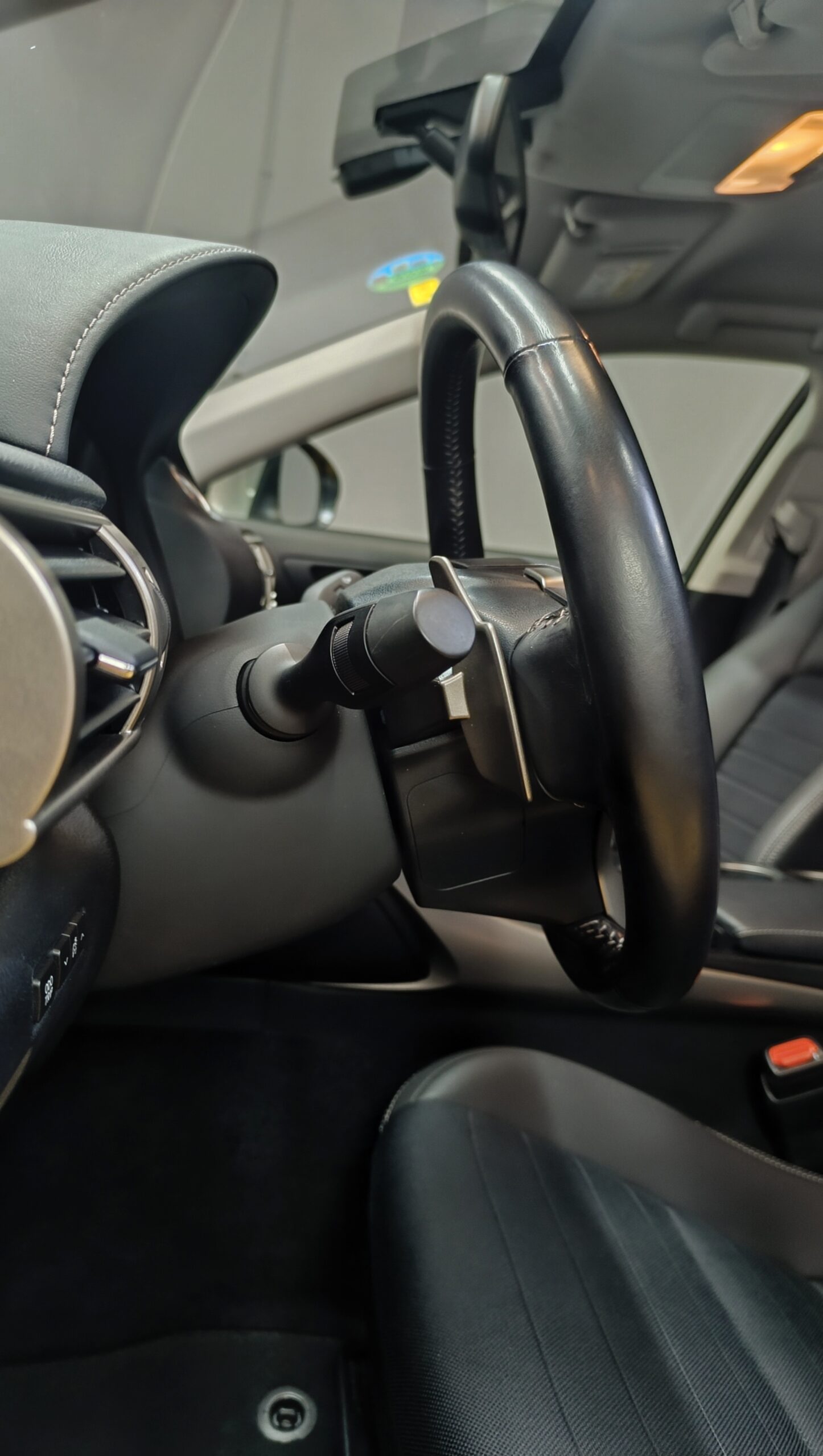 LEXUS IS300h EXECUTIVE 2.5 HIBRID 223CV