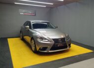 LEXUS IS300h EXECUTIVE 2.5 HIBRID 223CV