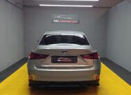 LEXUS IS300h EXECUTIVE 2.5 HIBRID 223CV