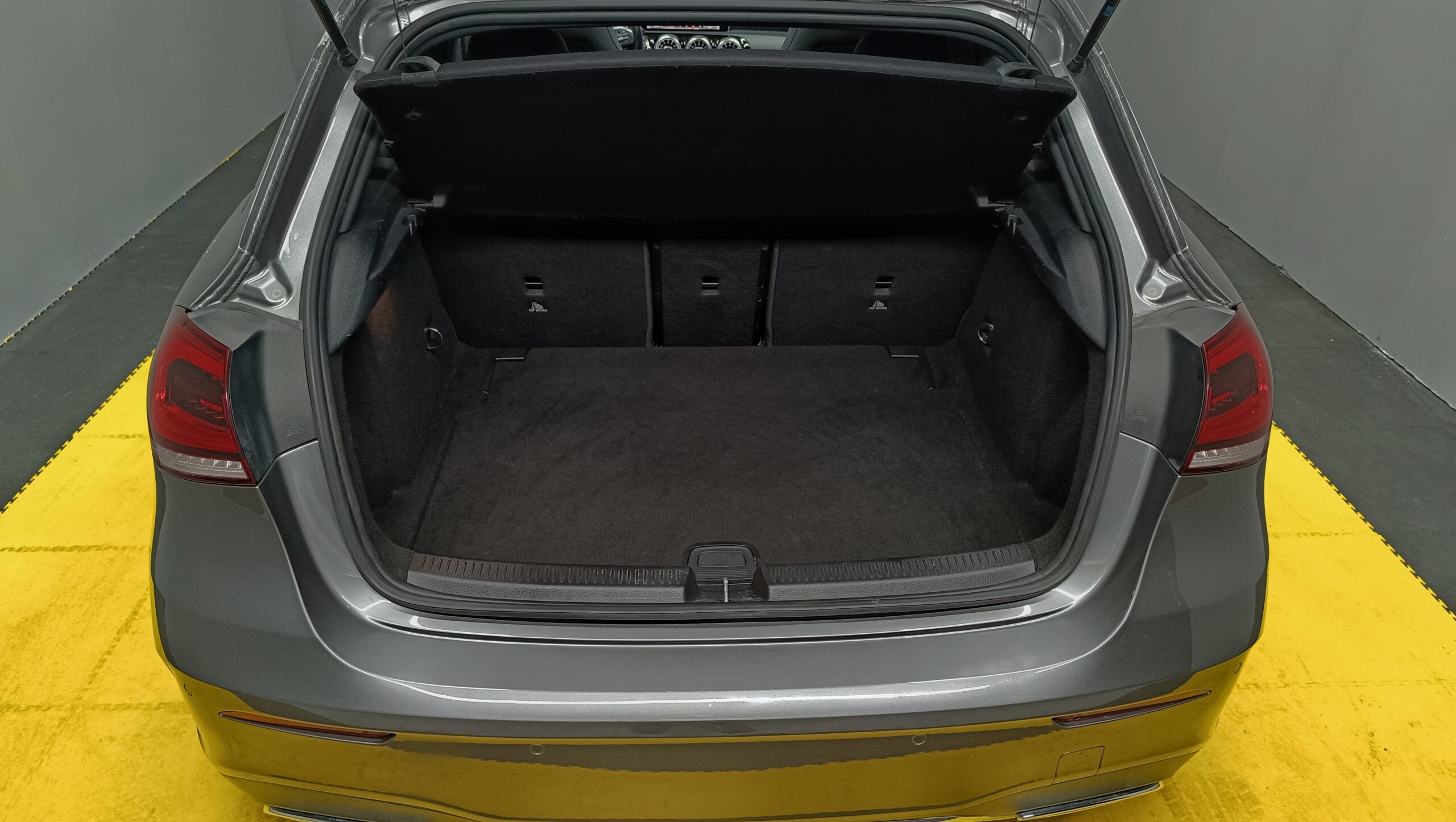 MERCEDES A200 AMG 163CV