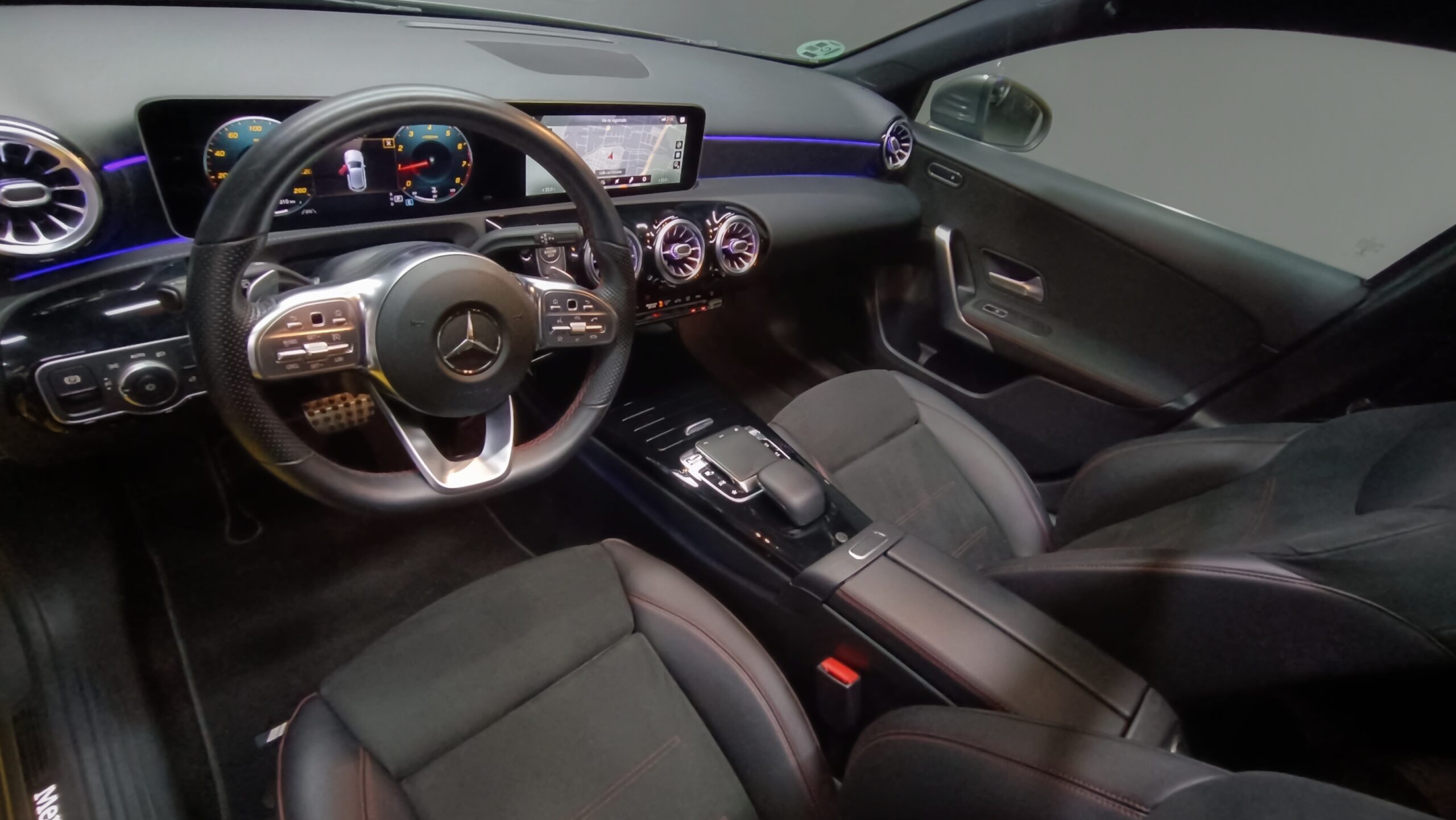 MERCEDES A200 AMG 163CV
