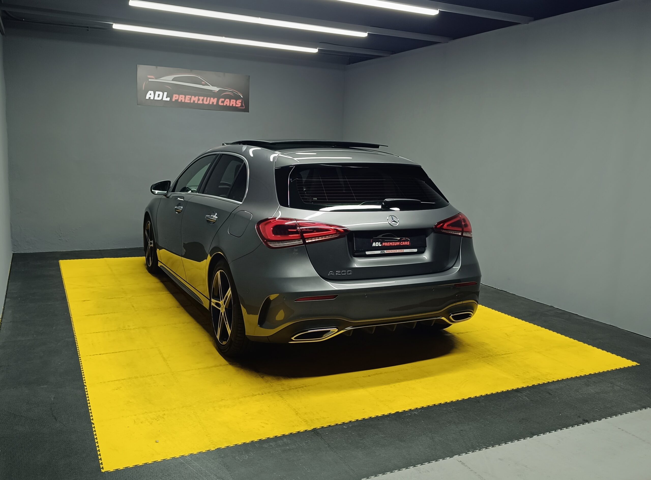 MERCEDES A200 AMG 163CV
