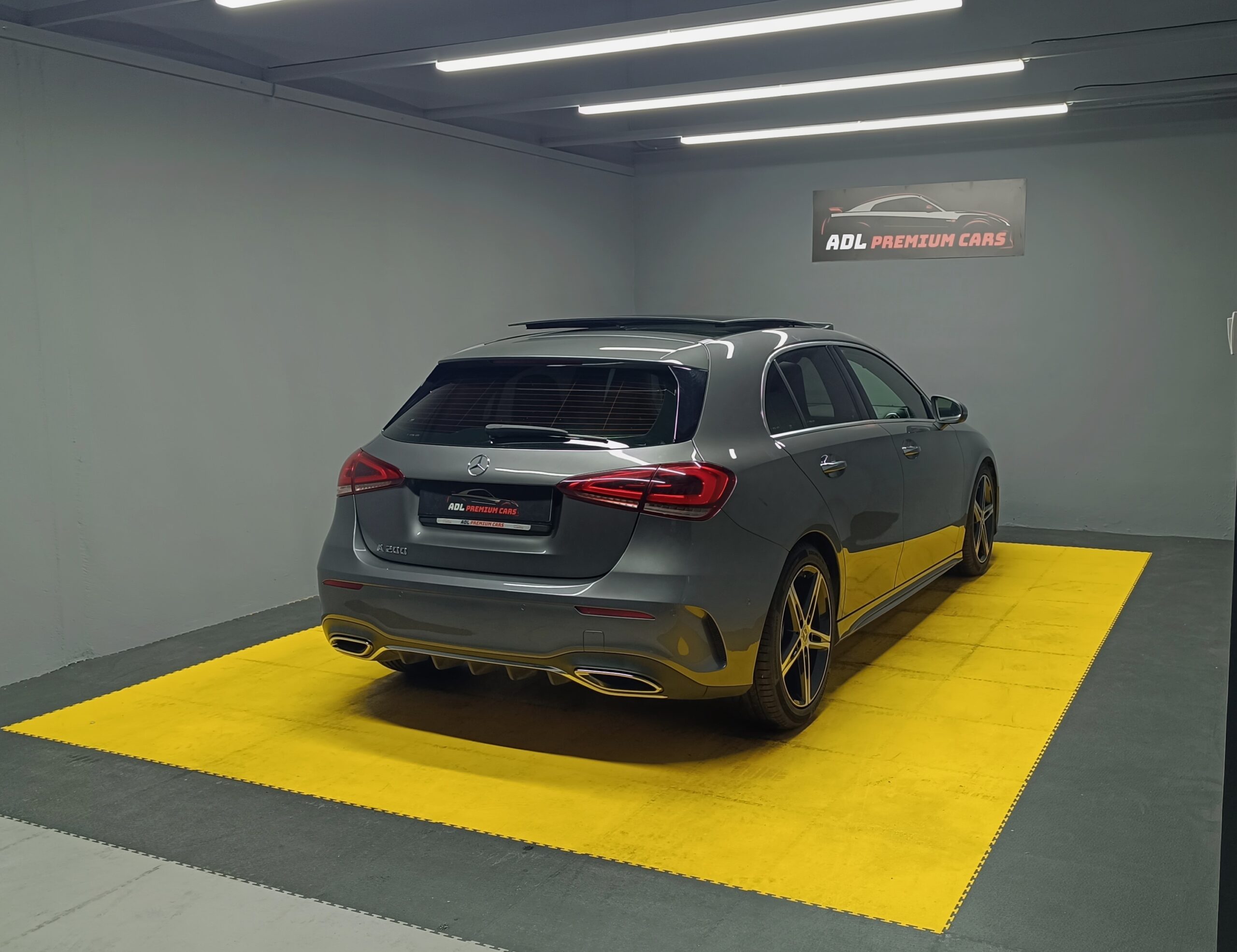 MERCEDES A200 AMG 163CV