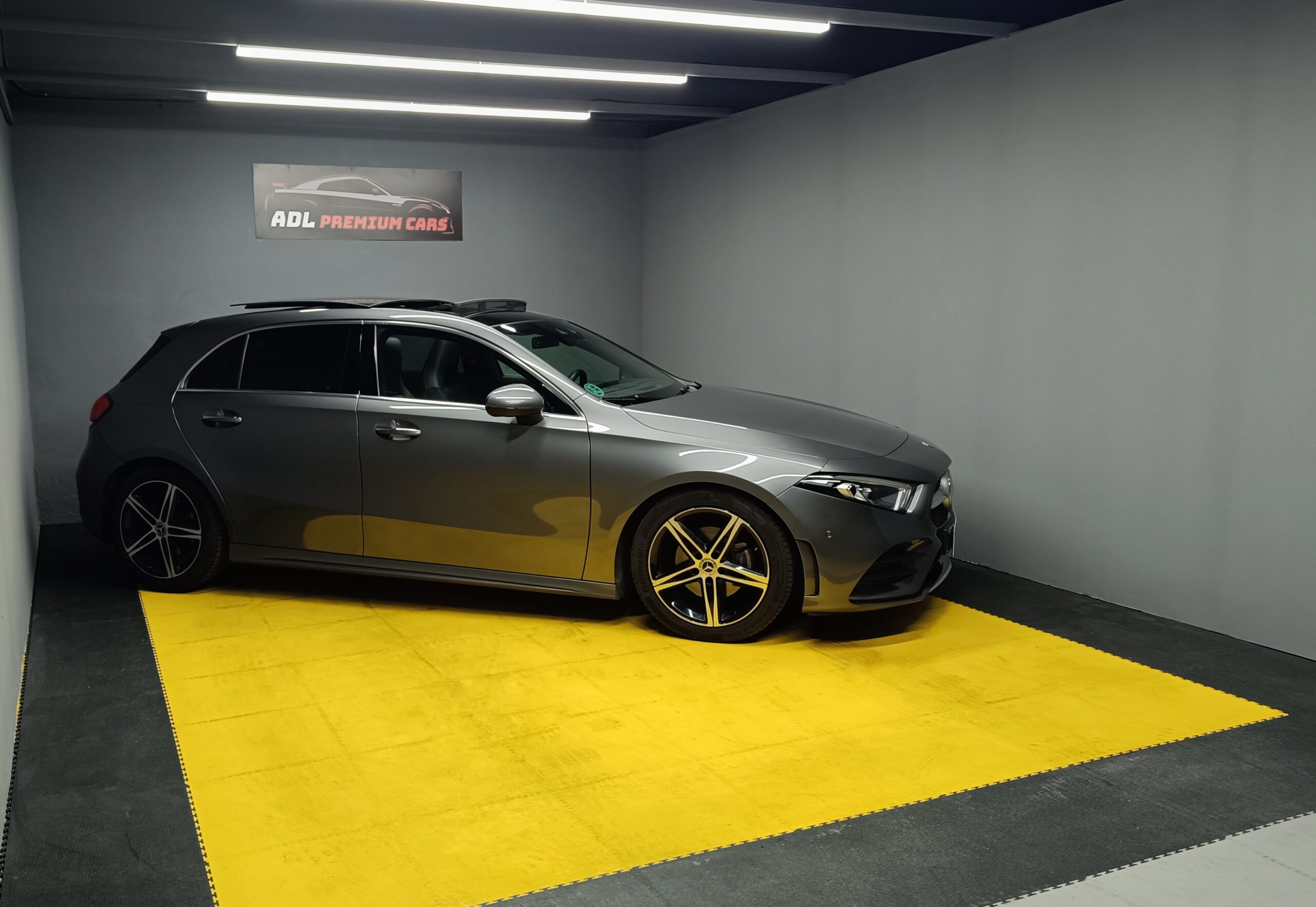 MERCEDES A200 AMG 163CV